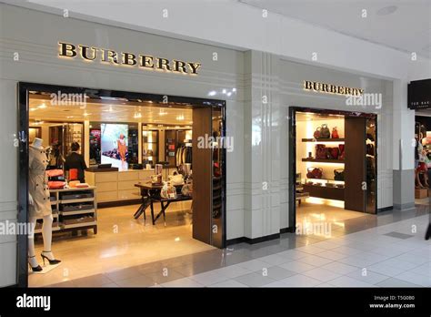 burberry heathrow terminal 4|burberry outlet heathrow.